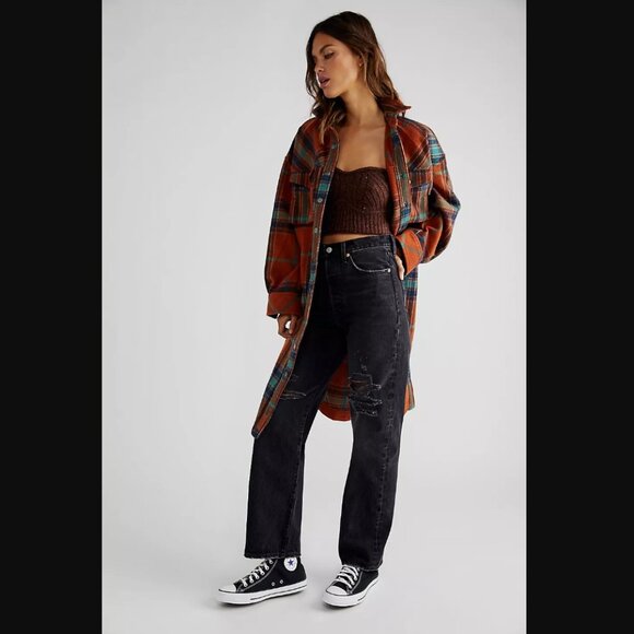 Free People Levi's Ribcage Straight Ankle Jeans \\ Size 28 // Black Destroyed - Picture 2 of 4